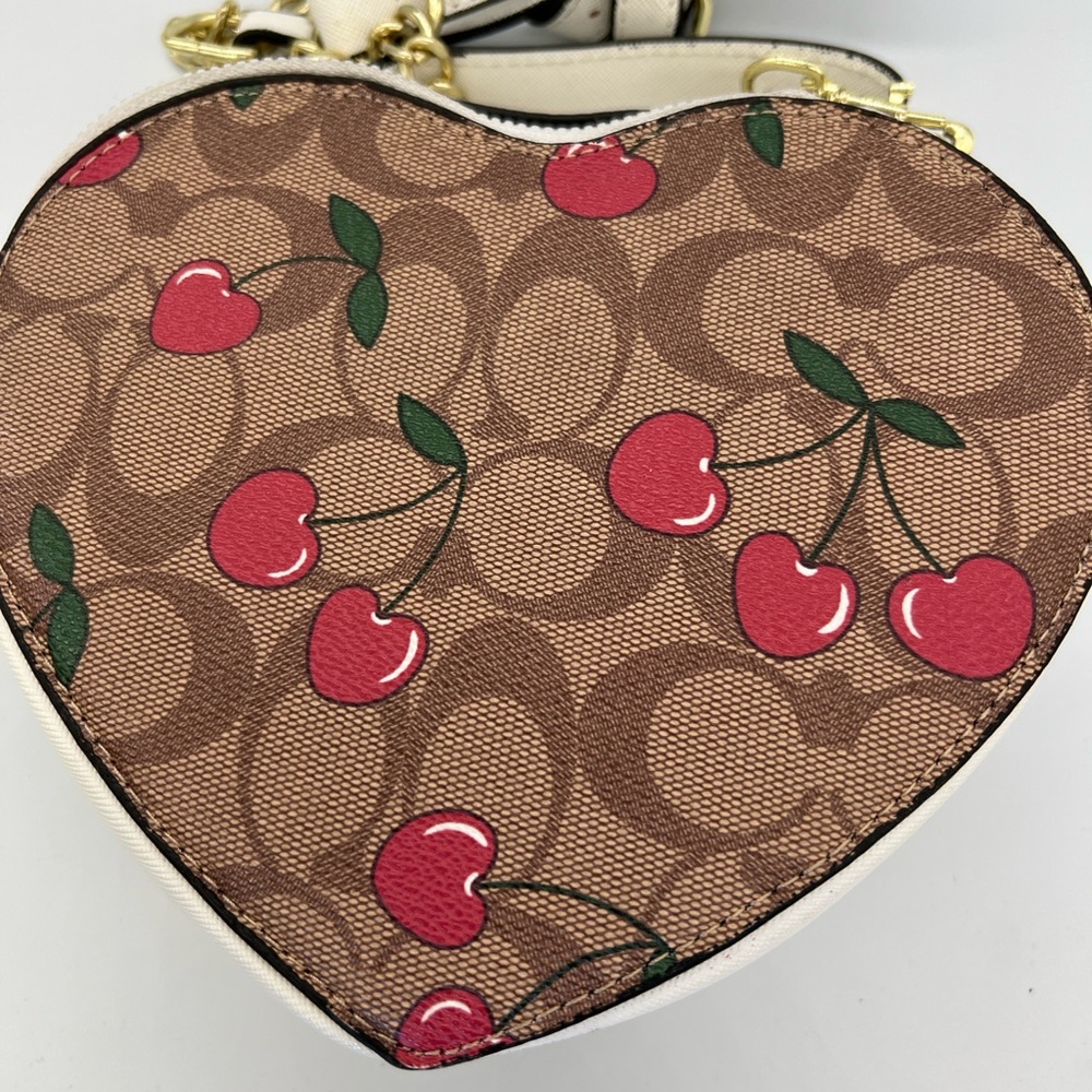 Coach Heart-Shaped Cherry crossbody bag - Picture 5 of 8